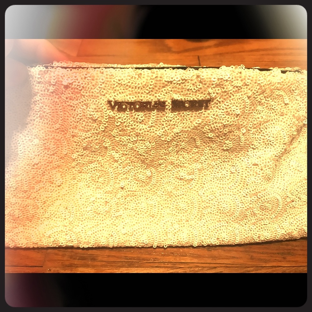 Victoria secret small makeup carrier